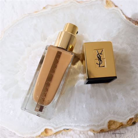 ysl touche eclat fondotinta recensioni|Review: YSL Touche Éclat Le Teint Foundation .